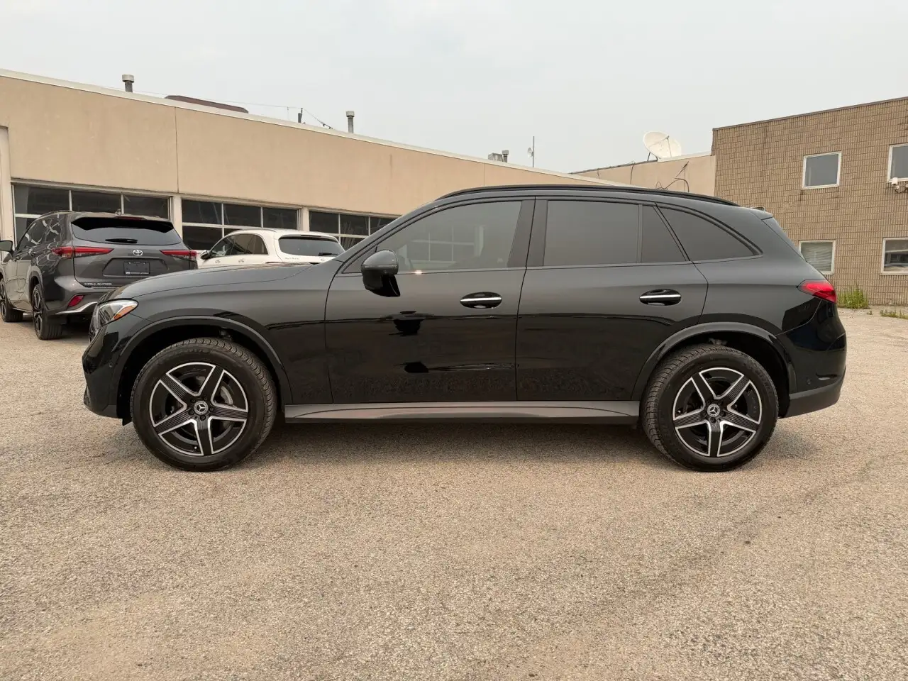 Mercedes-Benz GLC - Image 8