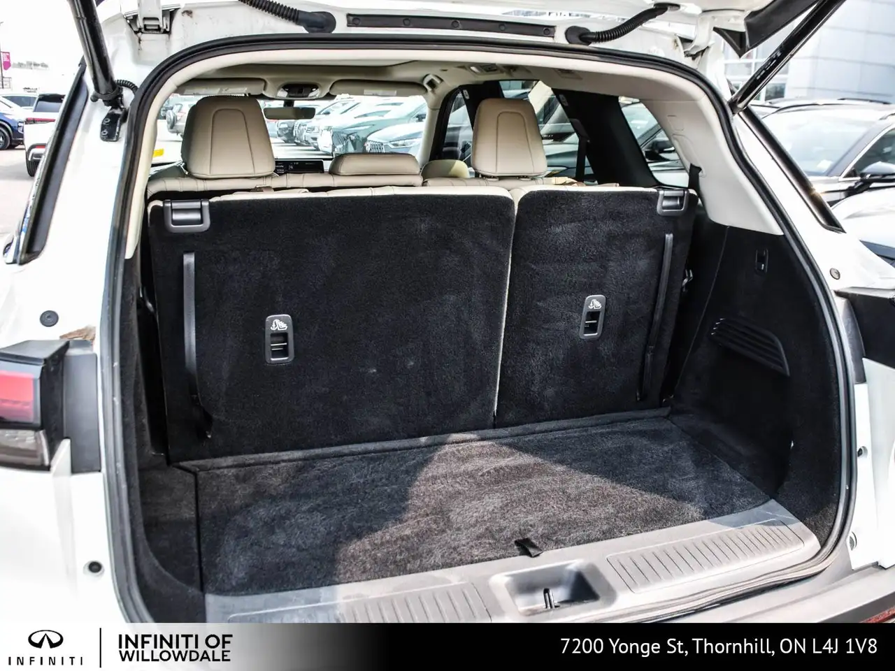 Infiniti QX60 - Image 10