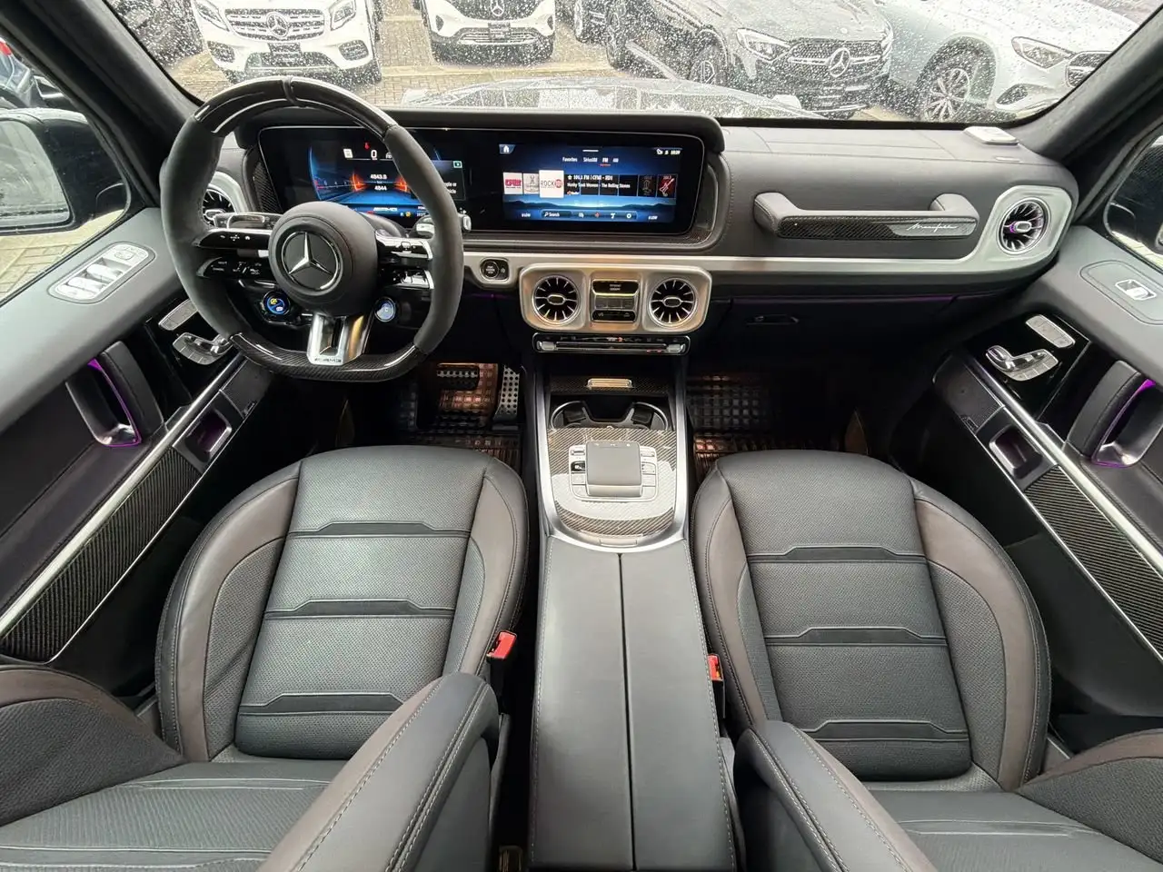 Mercedes-Benz G-Class - Image 27