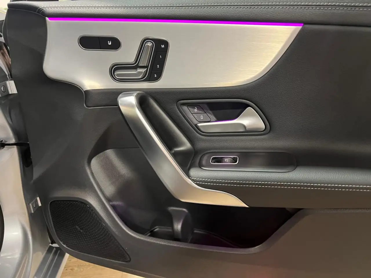 Mercedes-Benz CLA - Image 35