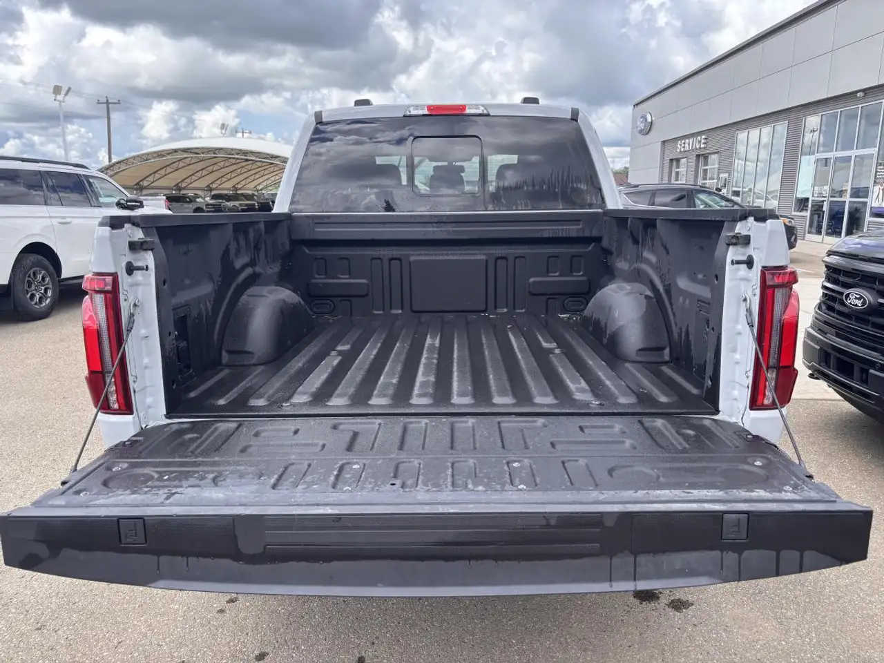 Ford F-150 - Image 5