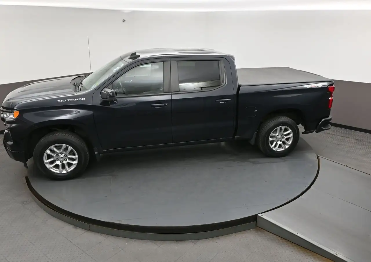 Chevrolet Silverado 1500 - Image 47