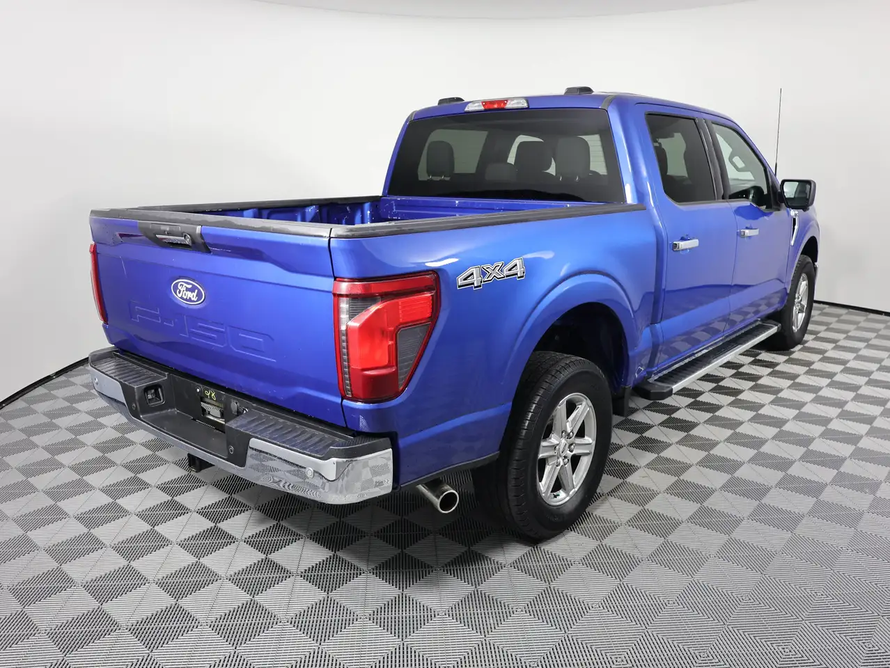 Ford F-150 - Image 6