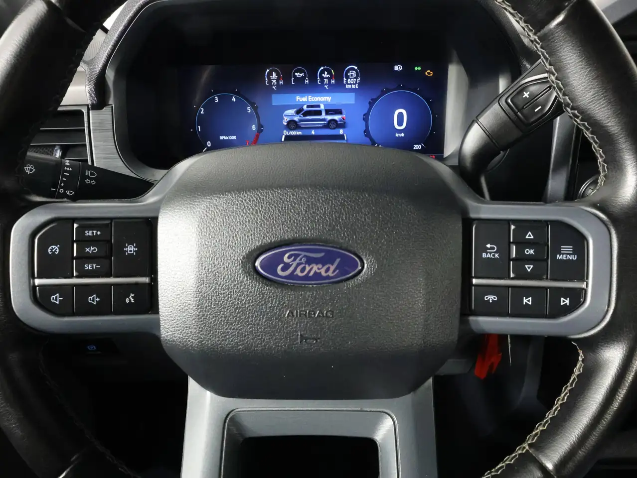 Ford F-150 - Image 17