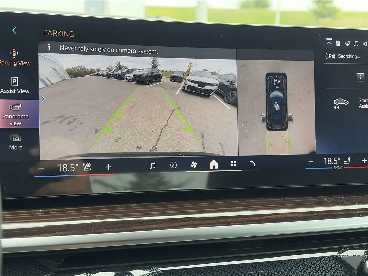 BMW X7 - Image 25