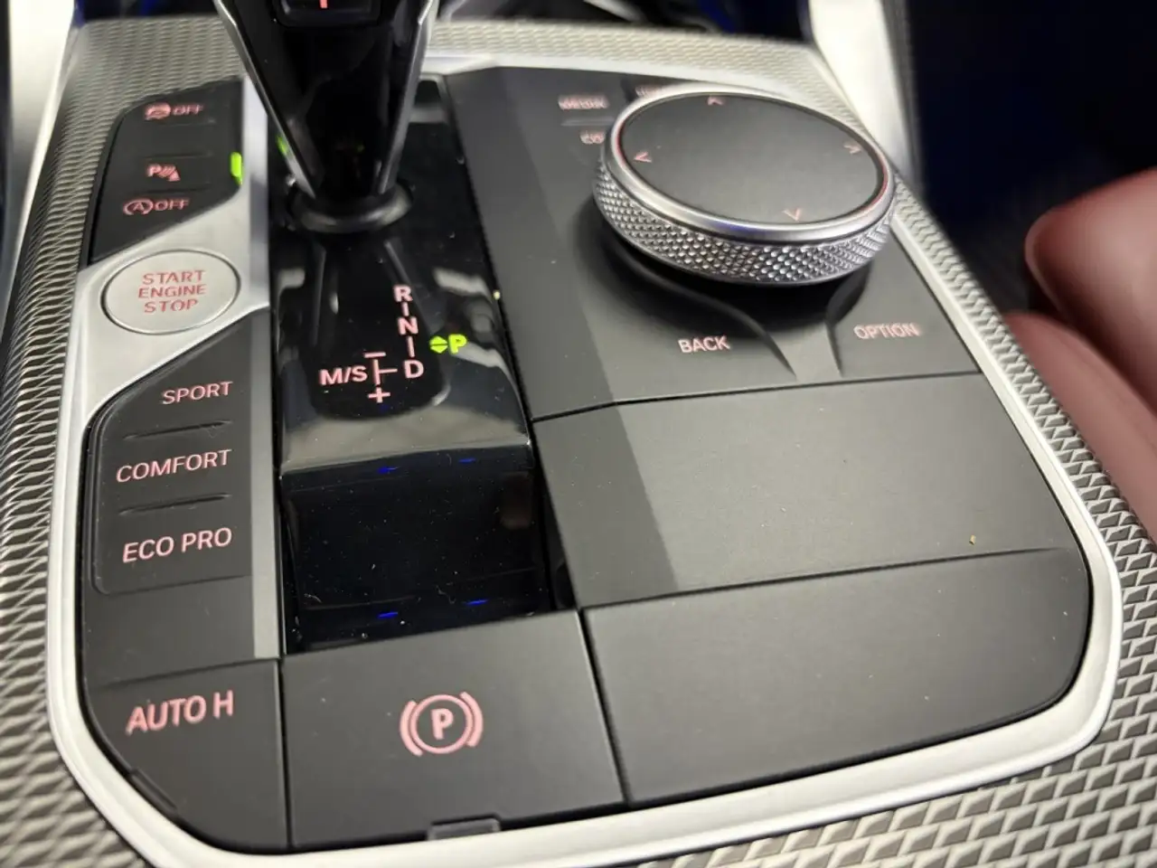 BMW 4 Series - Image 17