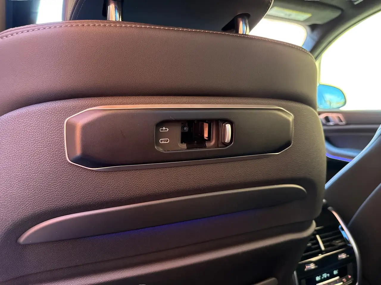 BMW X7 - Image 30