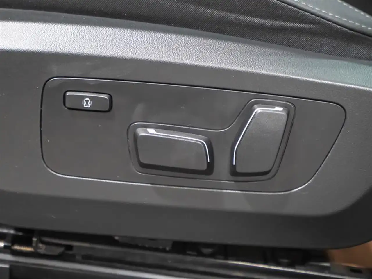 BMW X3 - Image 7