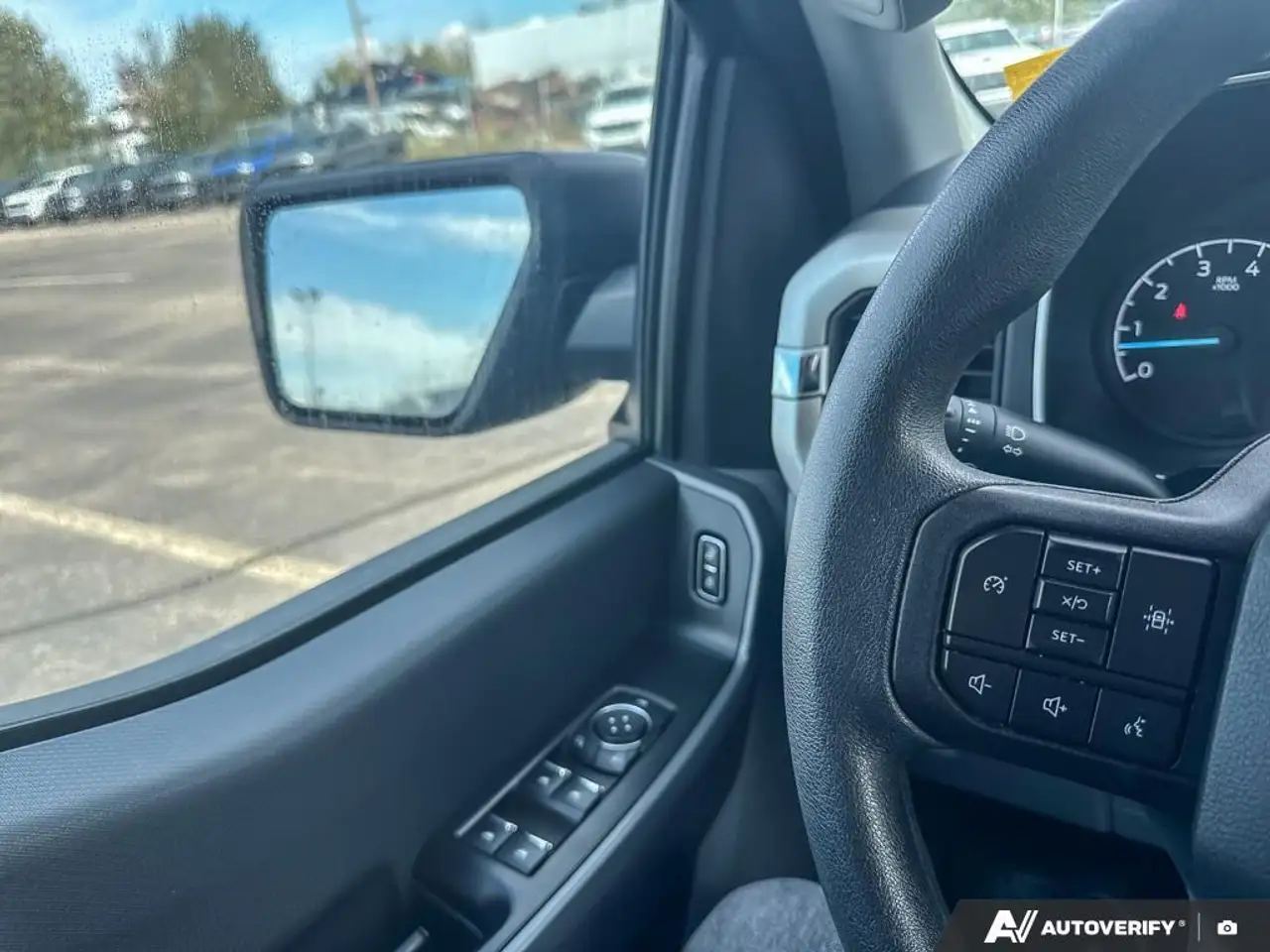 Ford F-150 - Image 13