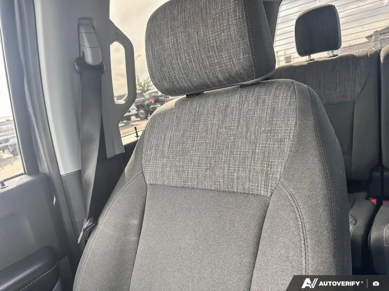 Ford F-150 - Image 15