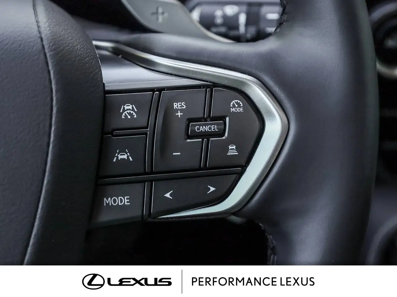 Lexus NX - Image 19
