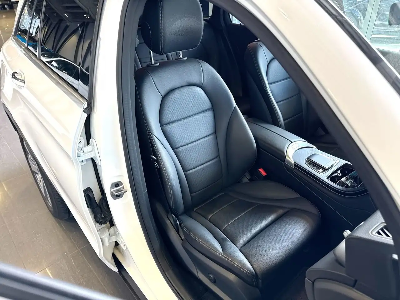 Mercedes-Benz GLC - Image 29