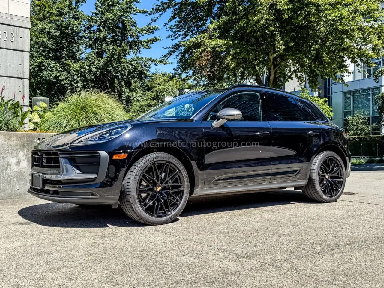 Porsche Macan - Image 1