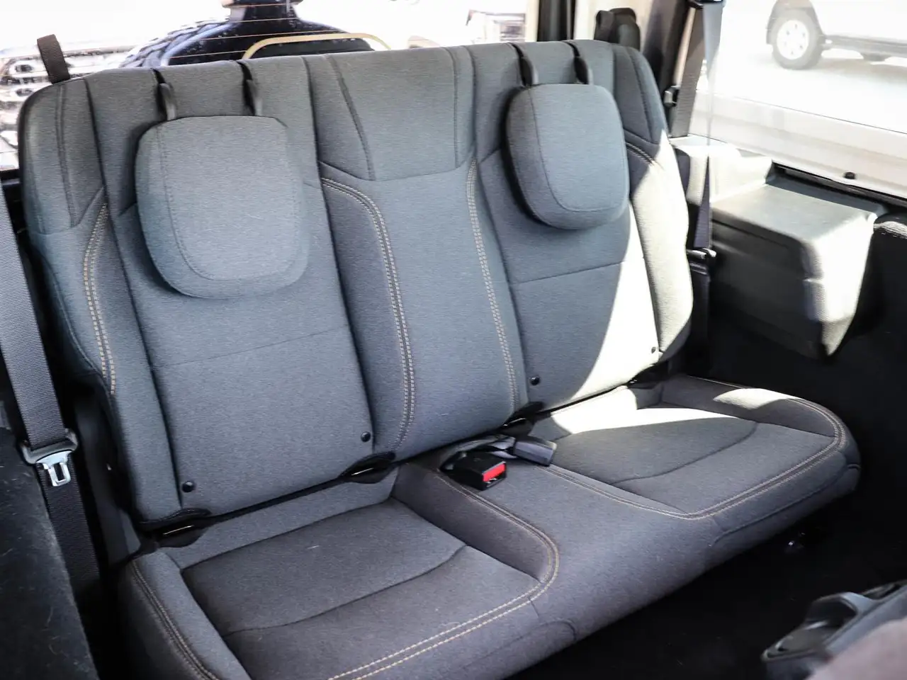 Jeep Wrangler - Image 17