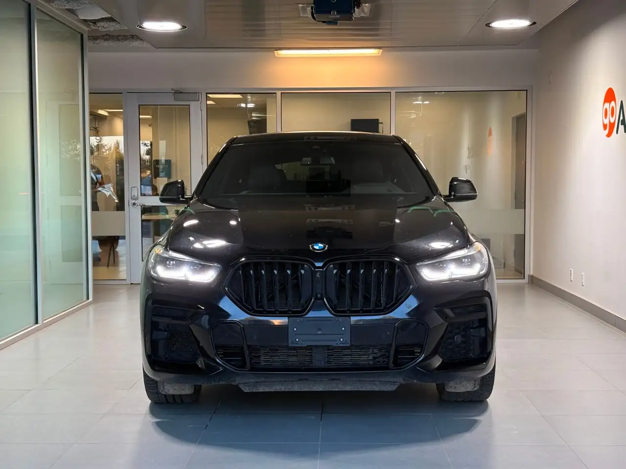 BMW X6 - Image 2