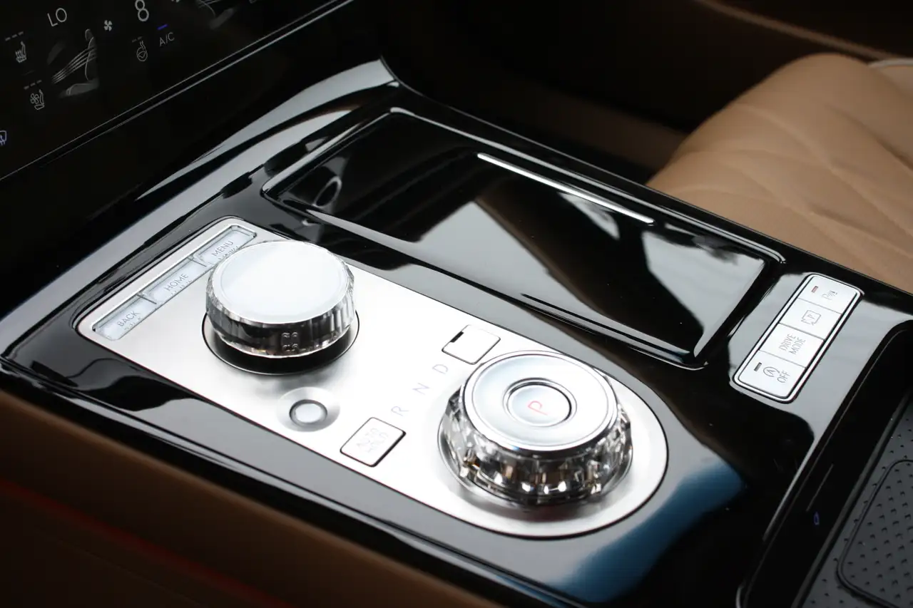 Genesis G80 - Image 14