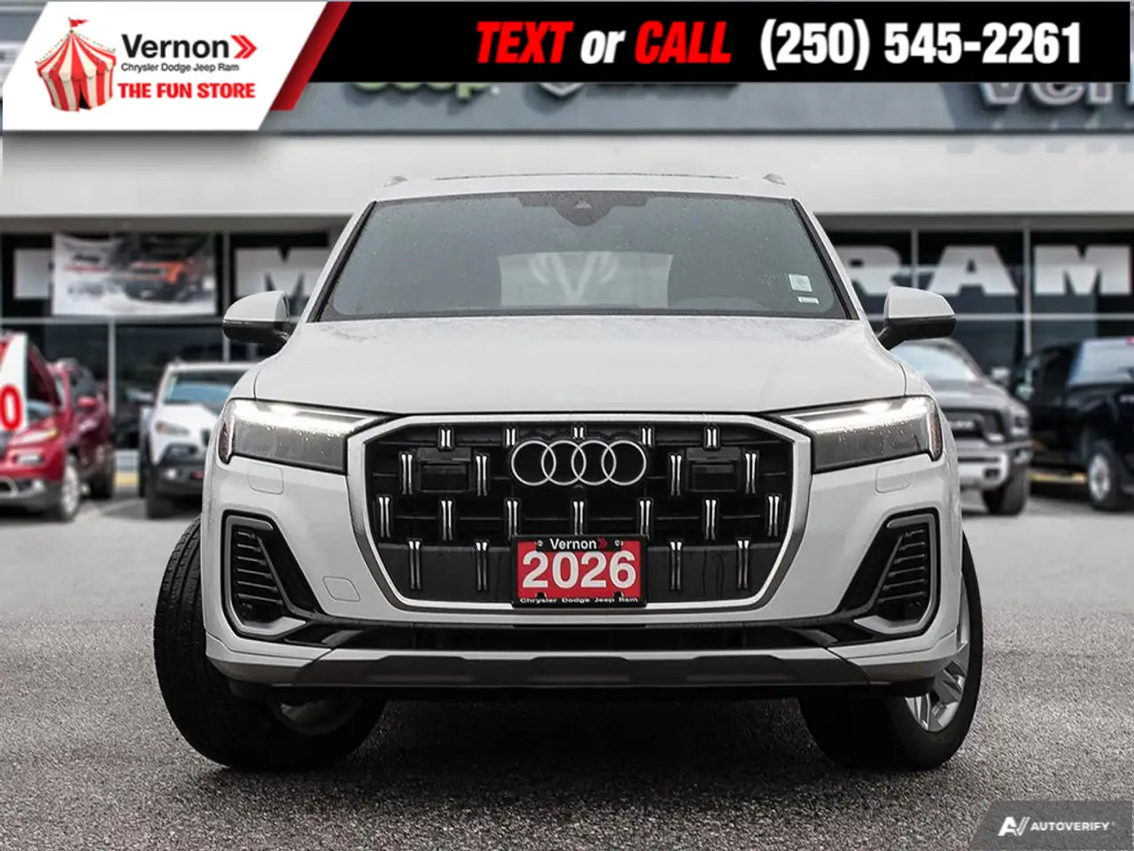Audi Q7 - Image 2