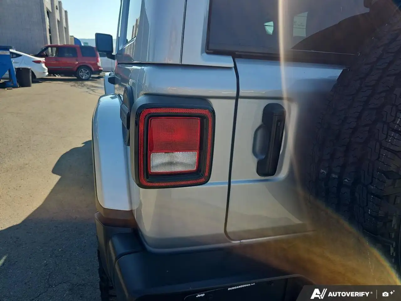 Jeep Wrangler - Image 11