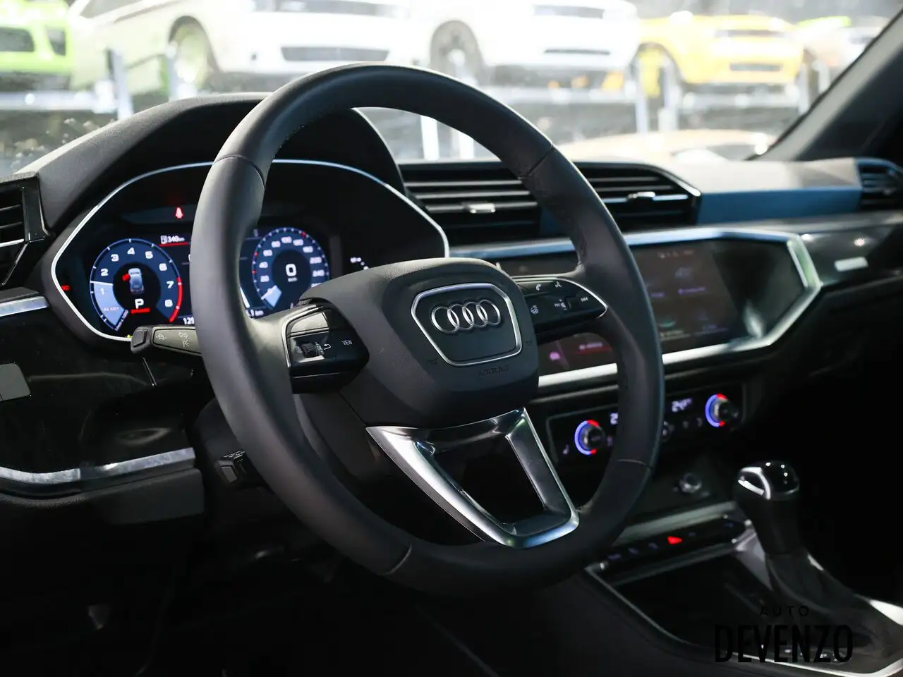 Audi Q3 - Image 15