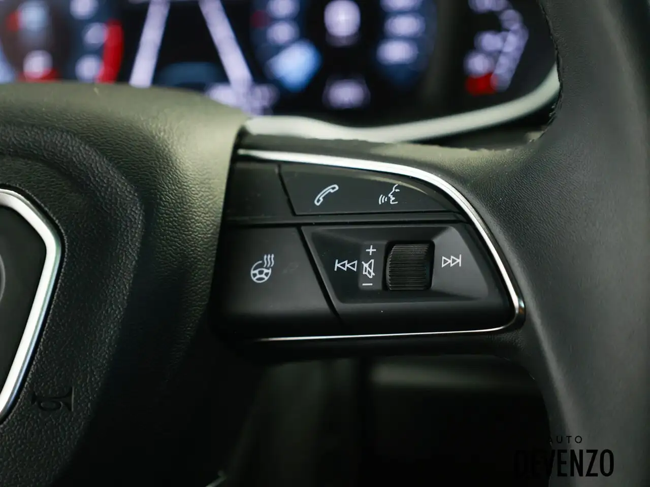 Audi Q3 - Image 17