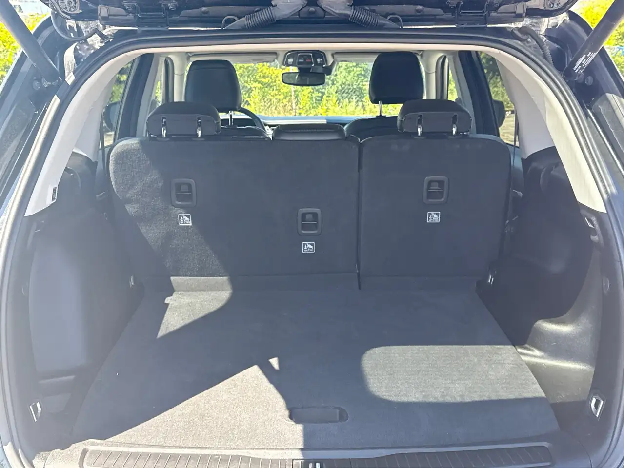 Jeep Grand Cherokee - Image 11