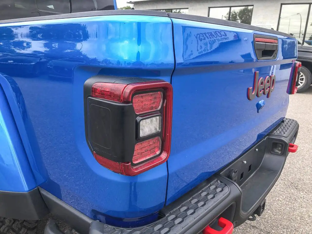 Jeep Gladiator - Image 14