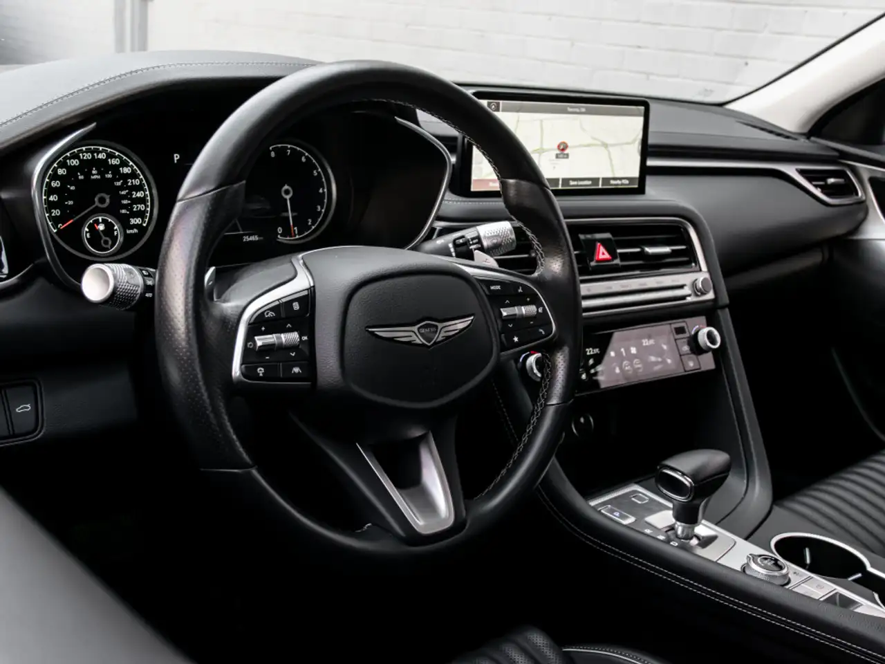 Genesis G70 - Image 7