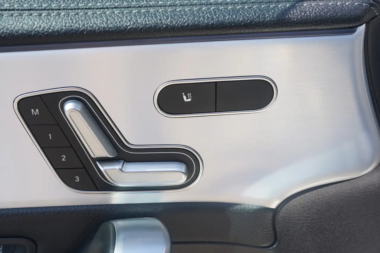 Mercedes-Benz CLA - Image 14