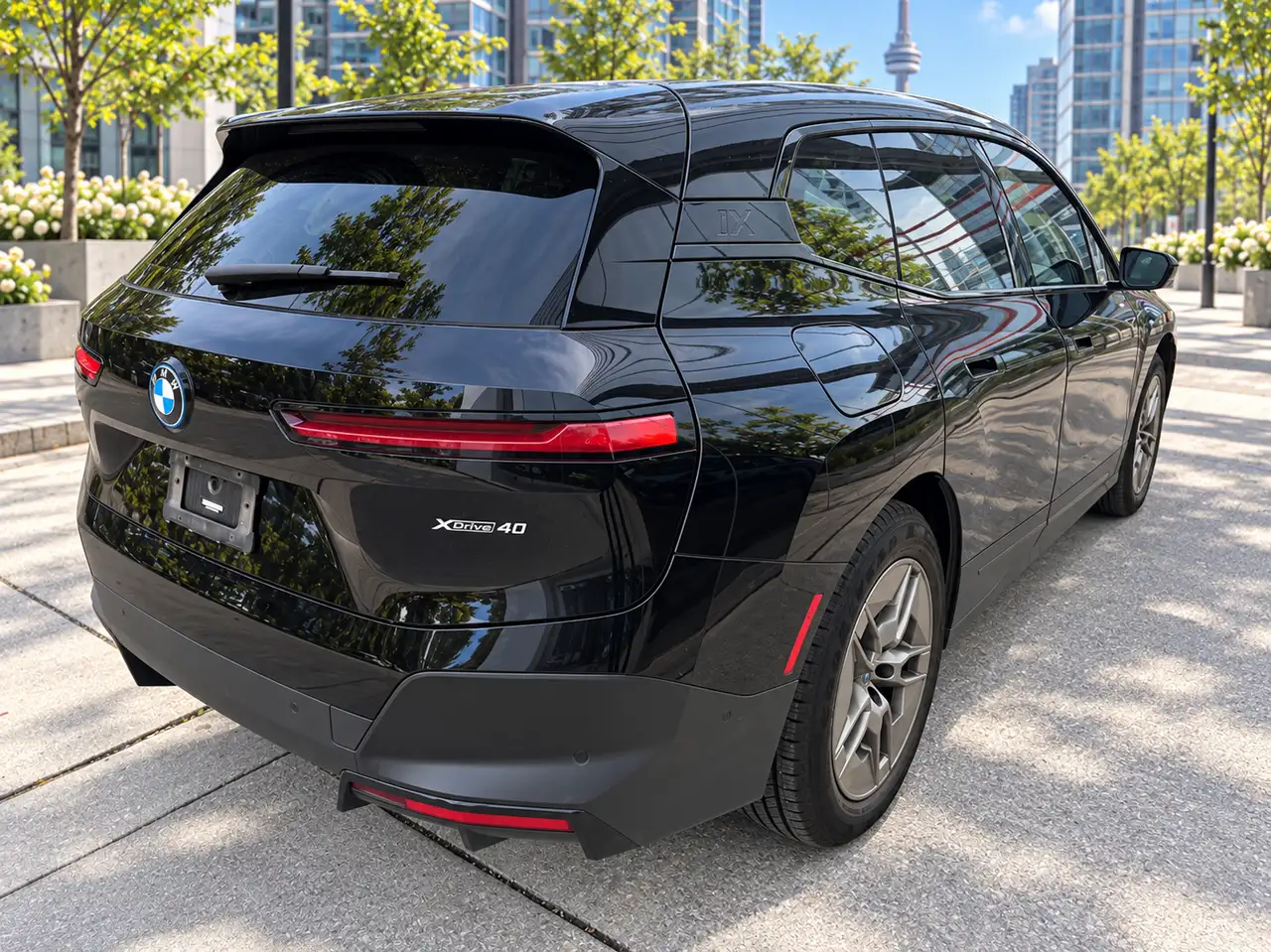 BMW iX - Image 7