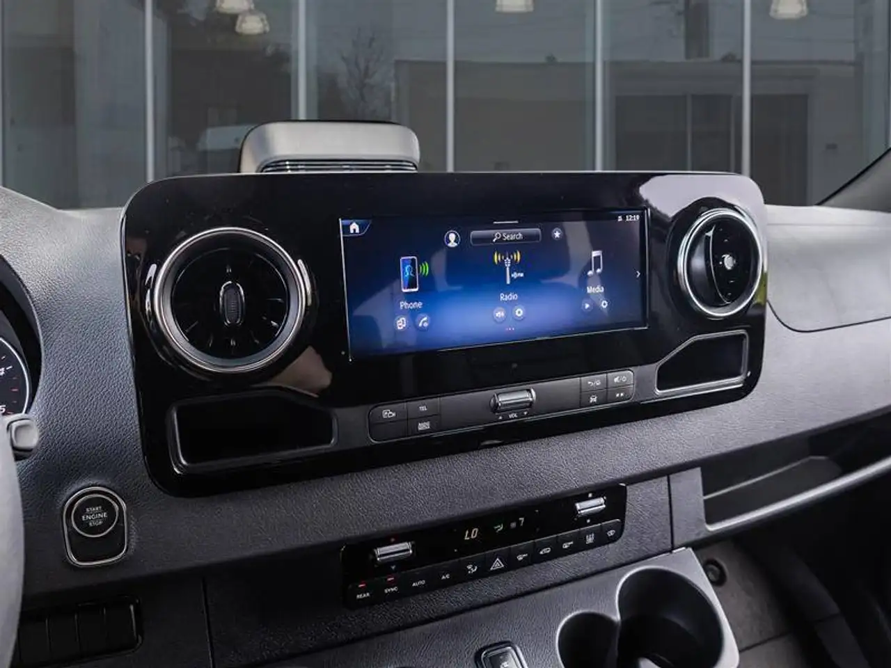 Mercedes-Benz Sprinter - Image 20