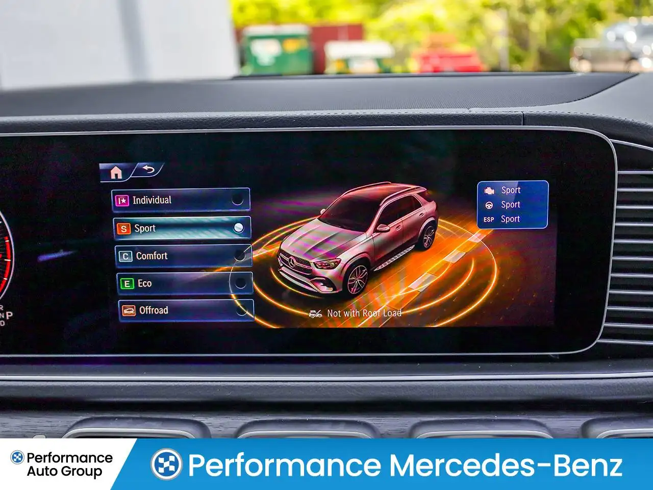 Mercedes-Benz GLE - Image 27