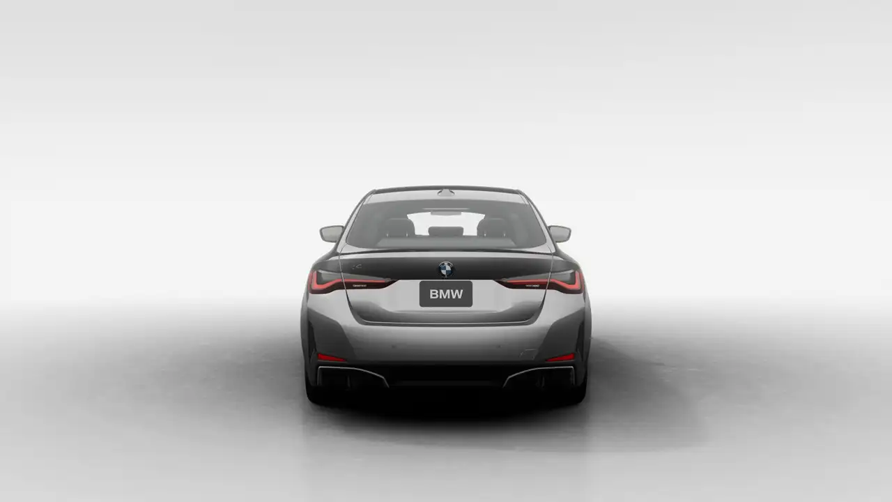 BMW i4 - Image 5