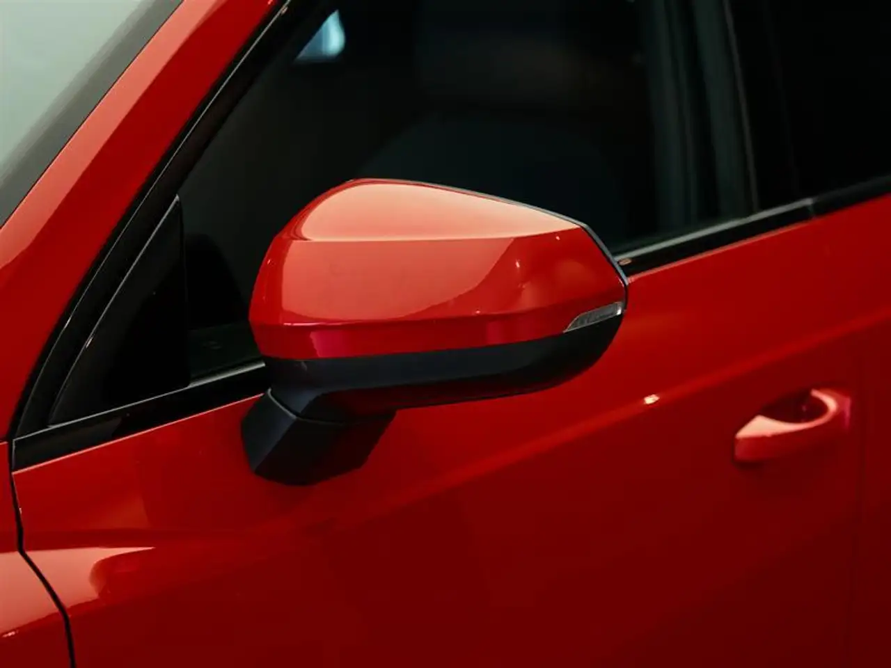 Audi Q3 - Image 13