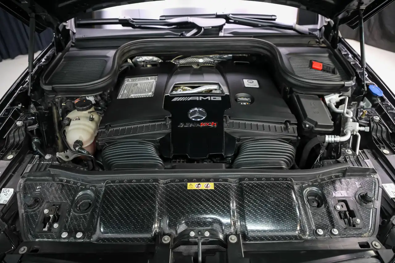 Mercedes-Benz GLE - Image 44