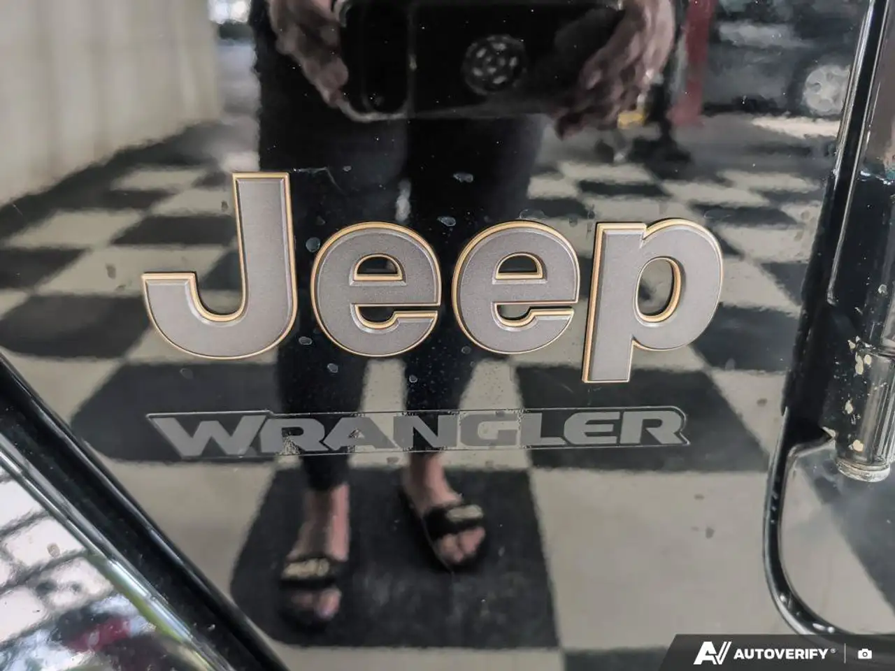 Jeep Wrangler - Image 13
