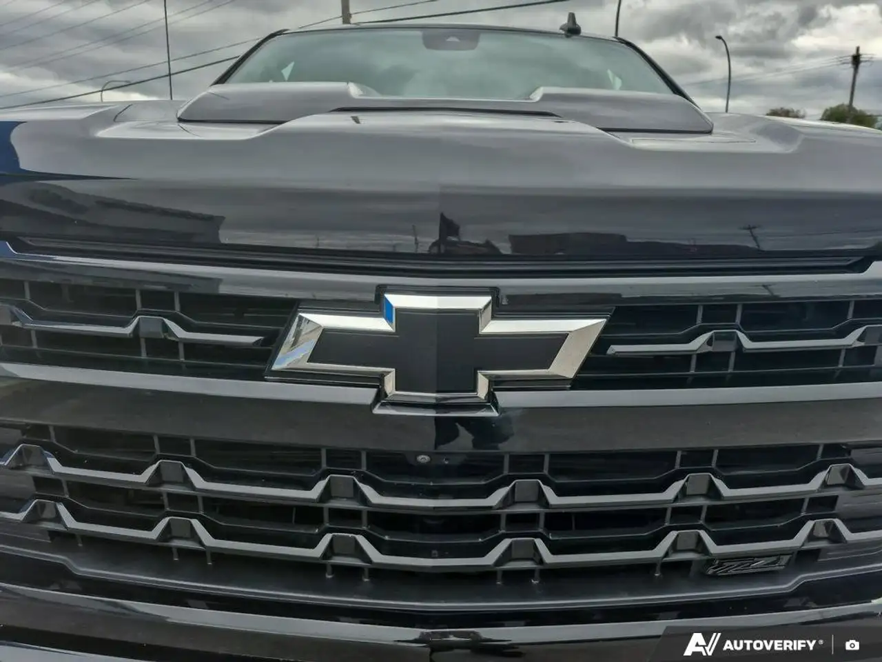 Chevrolet Silverado 1500 - Image 9