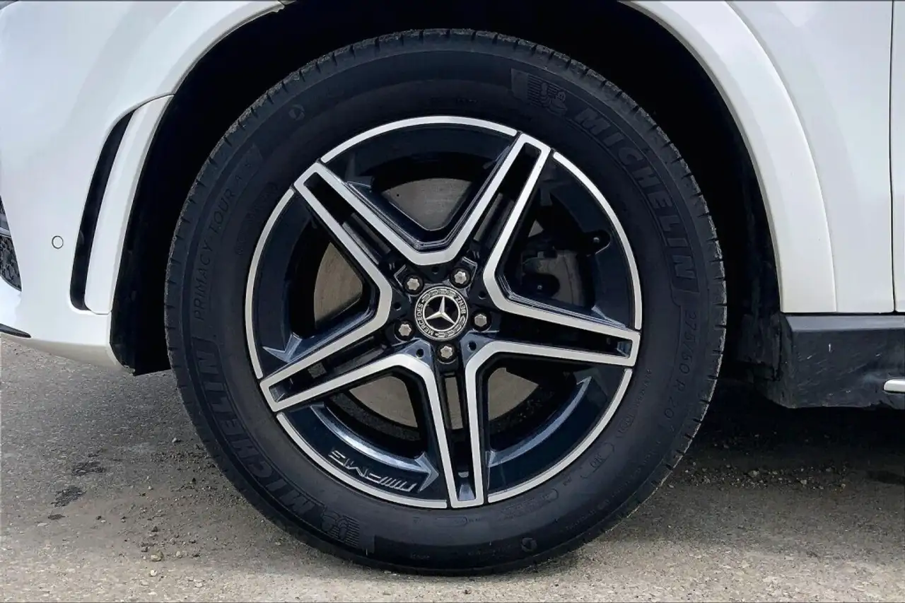 Mercedes-Benz GLE - Image 9