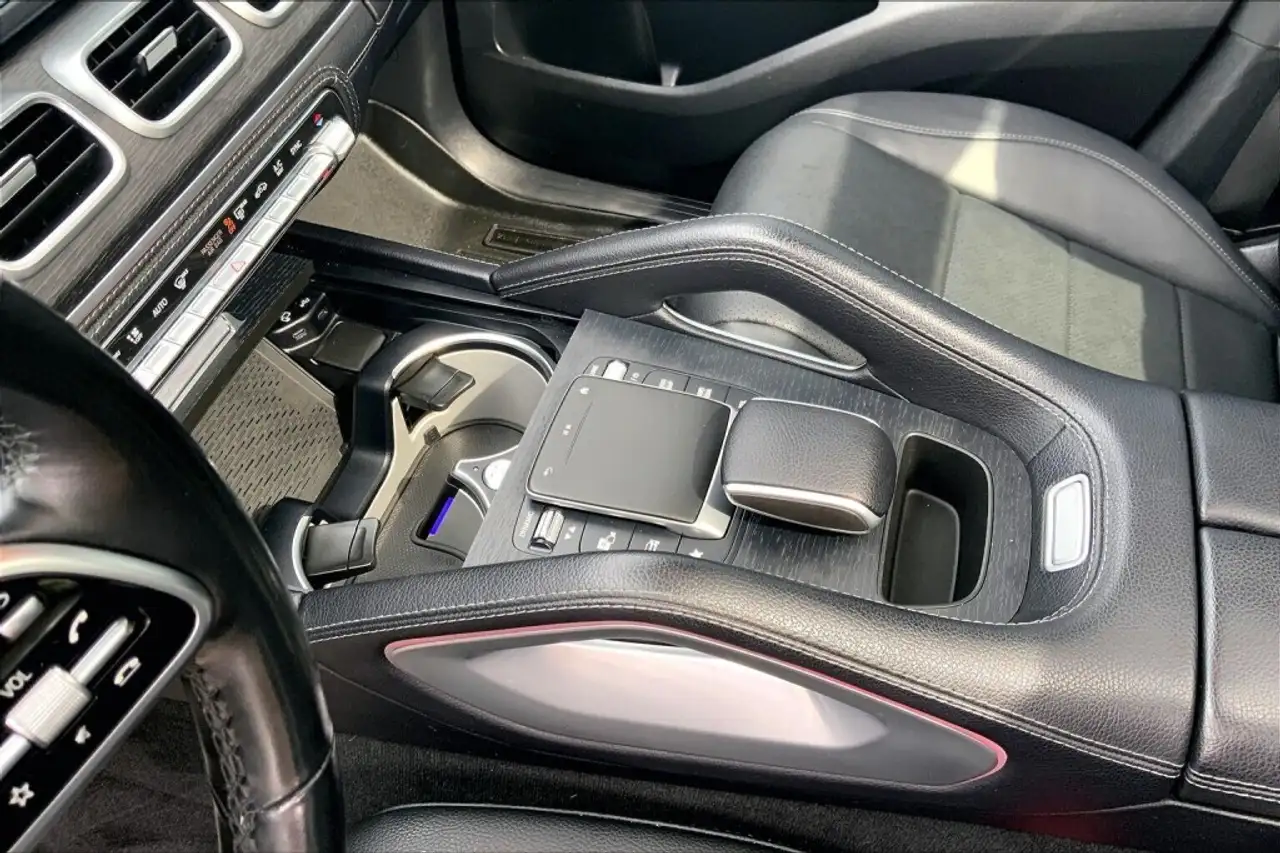 Mercedes-Benz GLE - Image 15