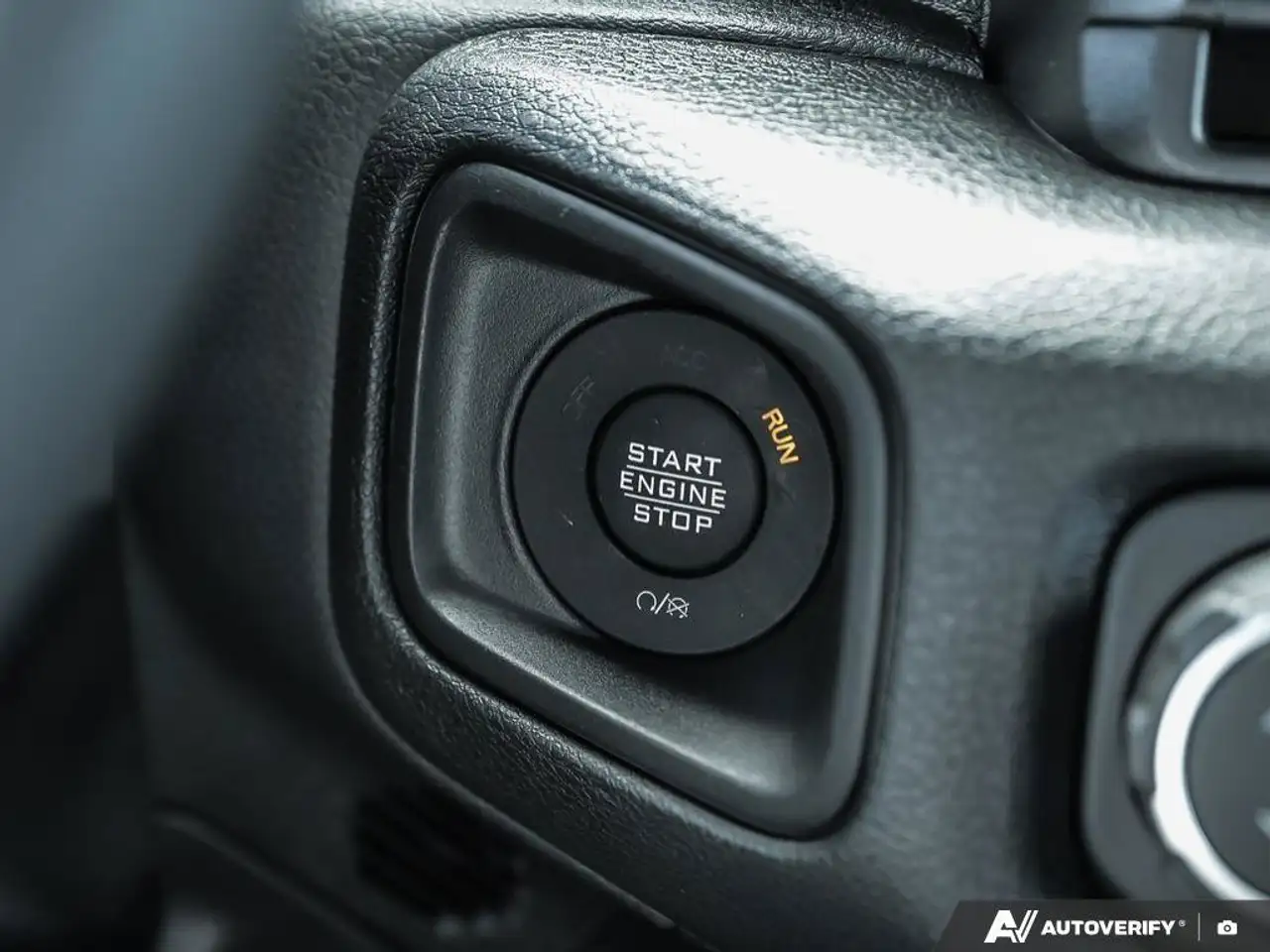 Jeep Wrangler - Image 27