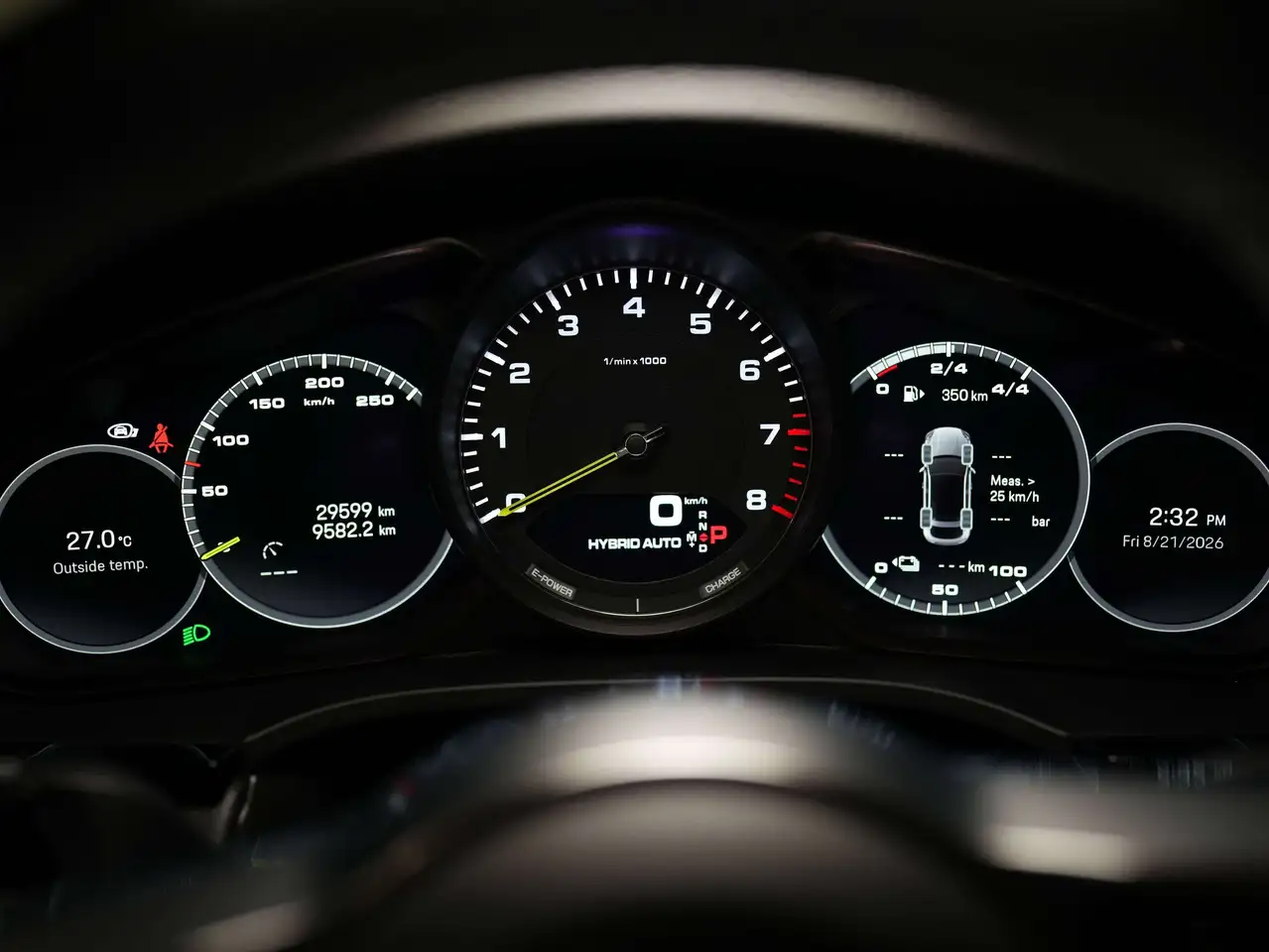 Porsche Cayenne - Image 28