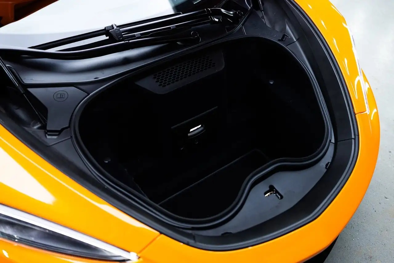 McLaren GT - Image 9
