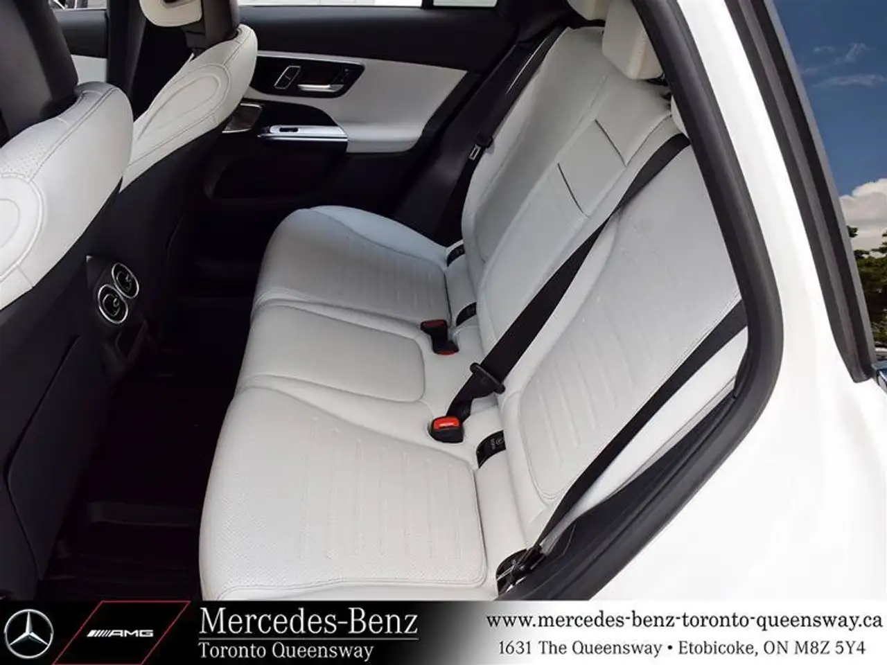 Mercedes-Benz GLC - Image 20