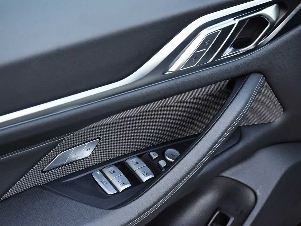 BMW 4 Series - Image 11