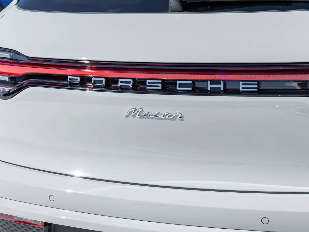 Porsche Macan - Image 13