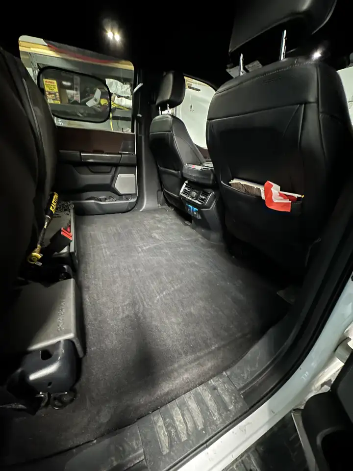 Ford F-150 - Image 10