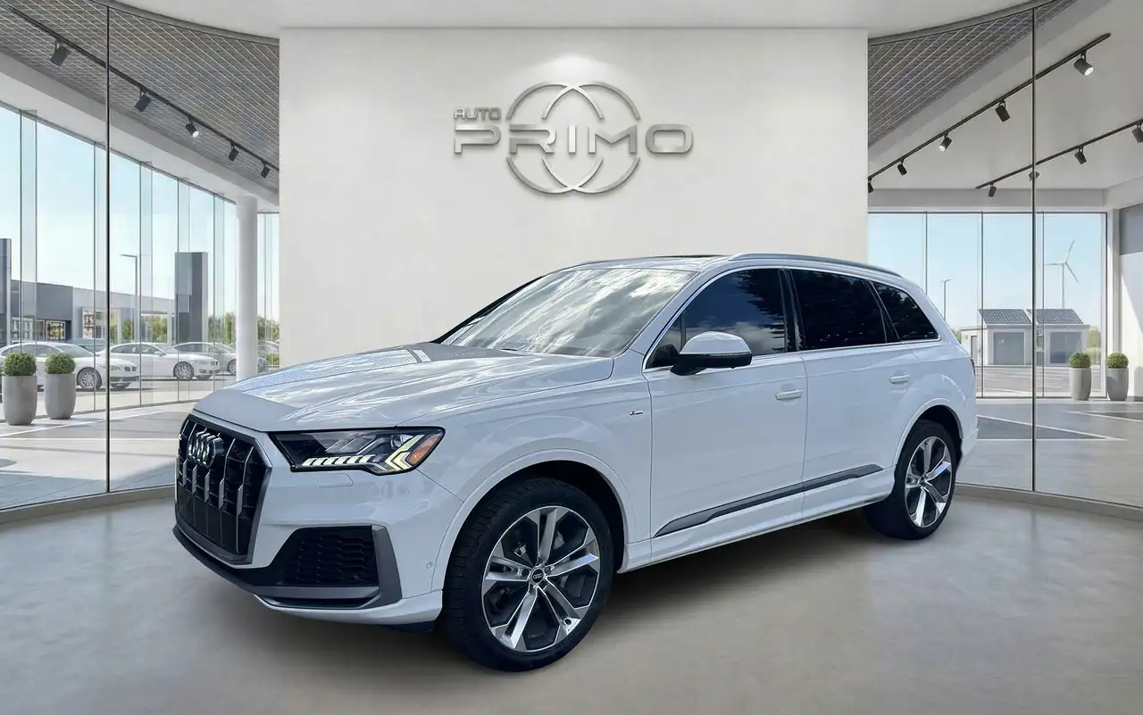 Audi Q7 - Image 1