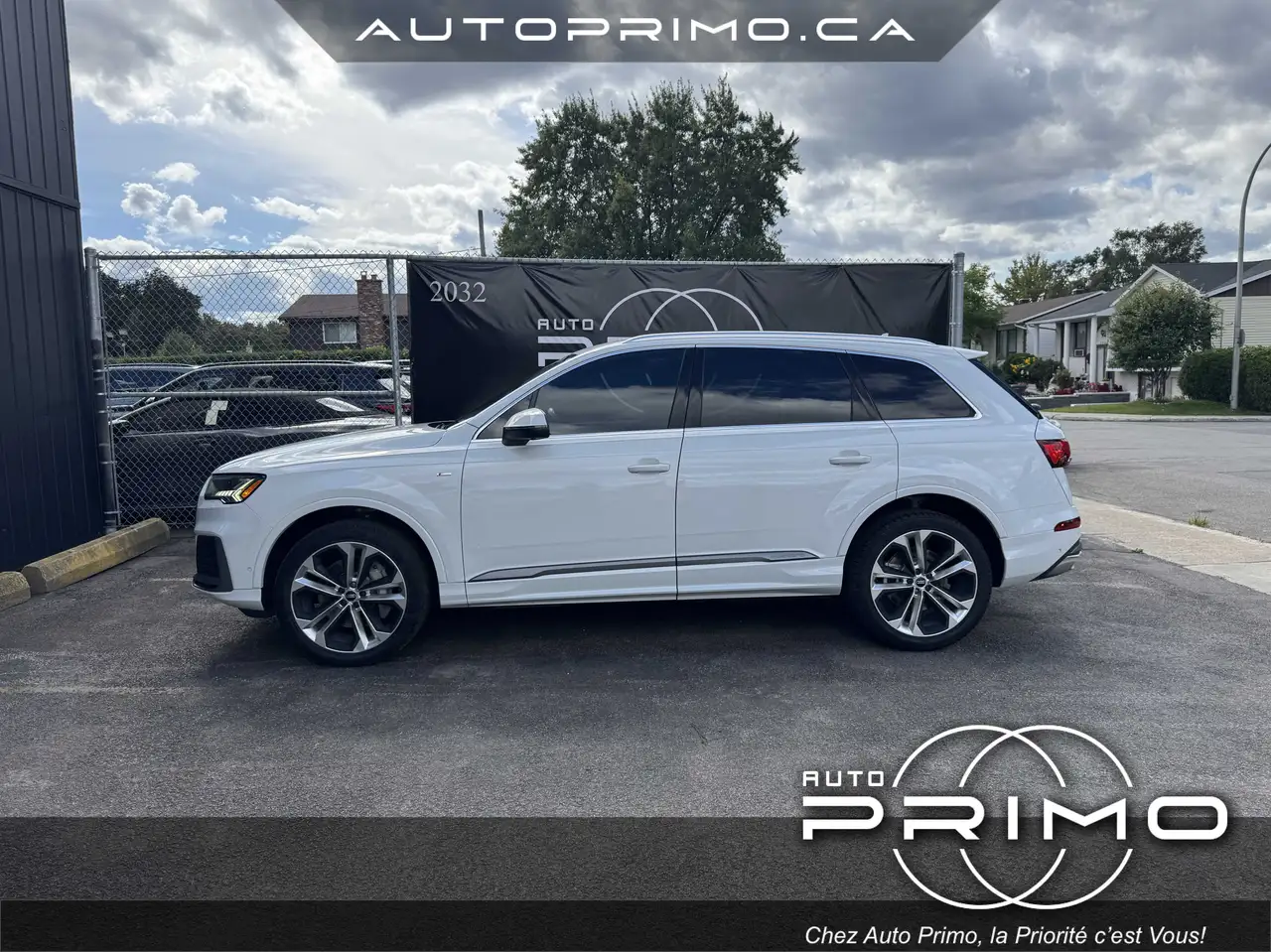 Audi Q7 - Image 9
