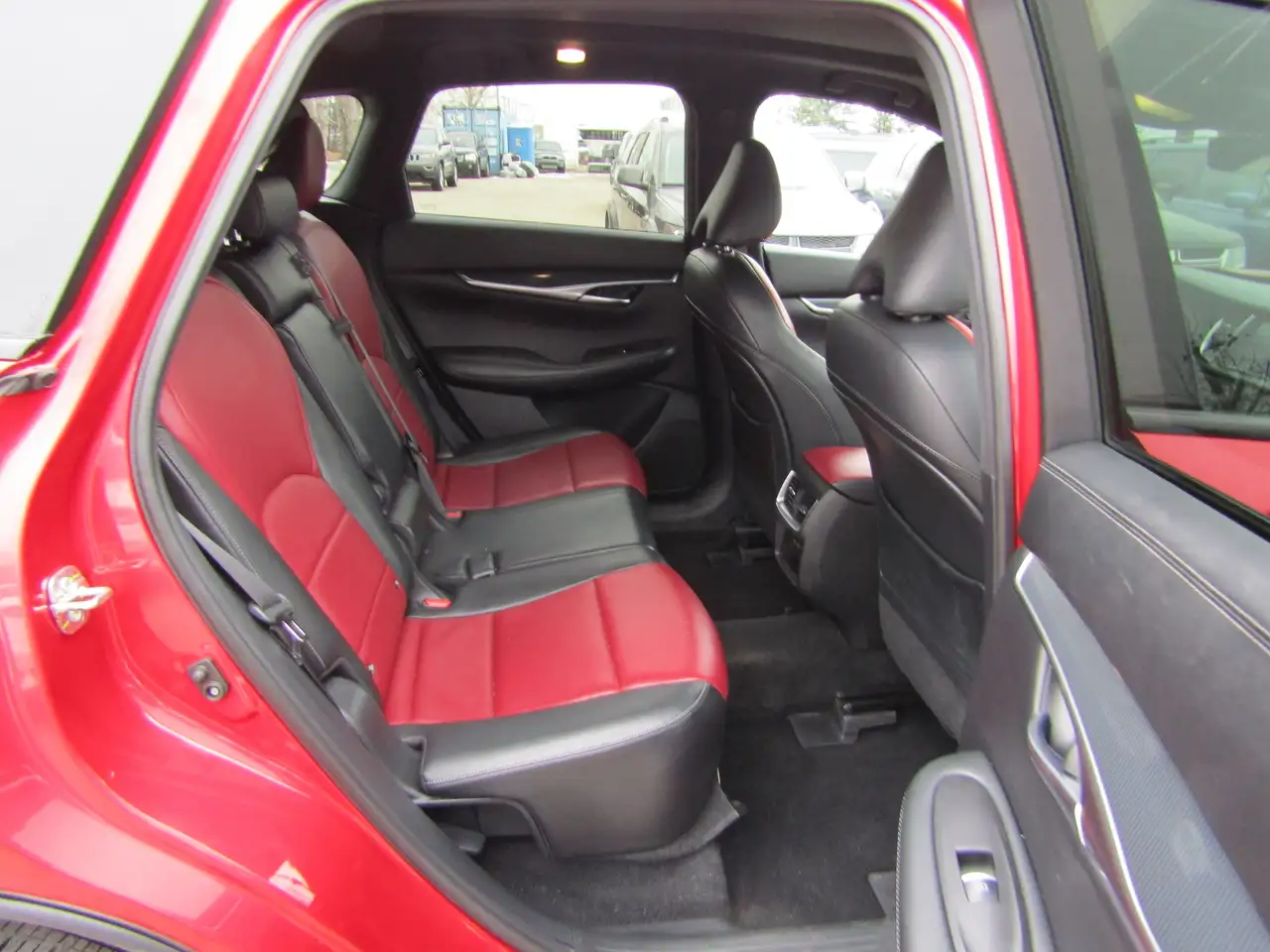 Infiniti QX50 - Image 21