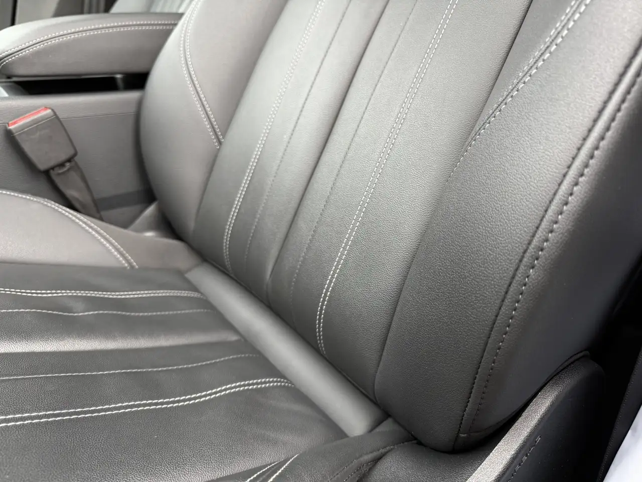 Audi Q5 - Image 12