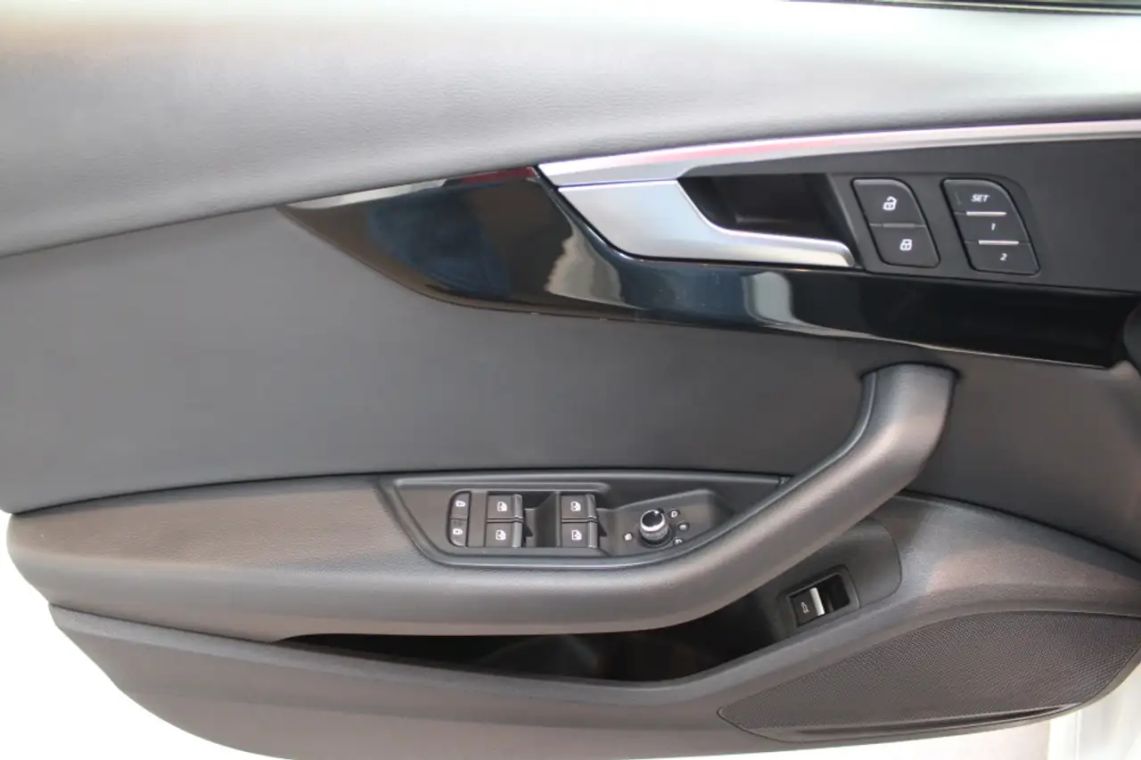 Audi A4 - Image 19